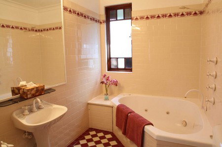 3 Explorers Motel - SA Accommodation 4