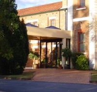 Monte Pio Motor Inn - SA Accommodation