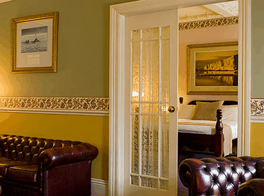 Hadleys Hotel - SA Accommodation 1