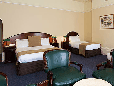 Hadleys Hotel - SA Accommodation 3