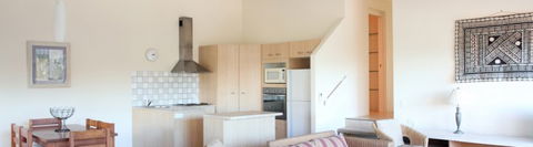Peregian Court Resort - SA Accommodation 2