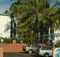 Coconut Grove Holiday Apartments - SA Accommodation