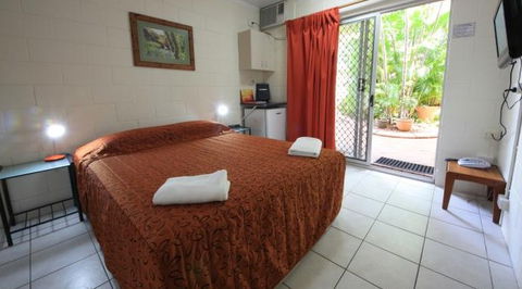 Coconut Grove Holiday Apartments - SA Accommodation 2