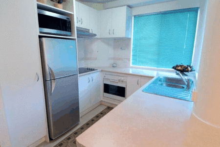 Excellsior Holiday Apartments - SA Accommodation 6