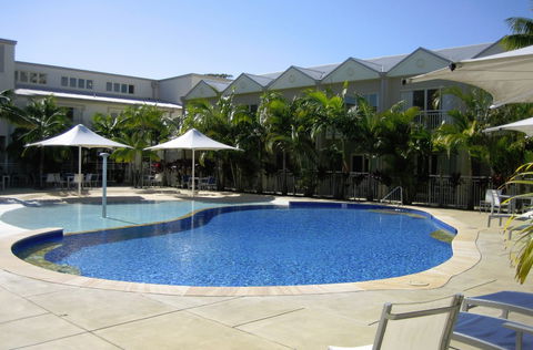 Ramada Resort Shoal Bay - SA Accommodation 6