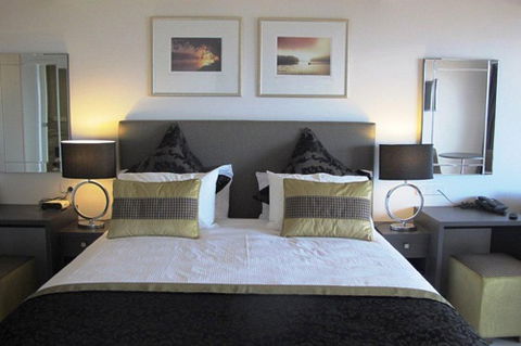 Amooran Court - SA Accommodation 0