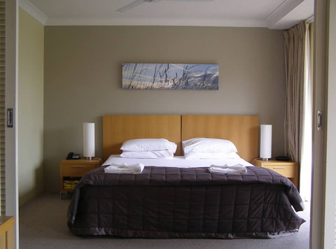 Paradise Island Resort - SA Accommodation 2