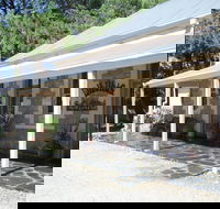 Mount Bryan Hotel - SA Accommodation