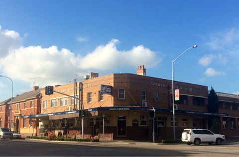Golden Fleece Hotel - SA Accommodation 0