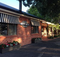 Moyhu Hotel - SA Accommodation