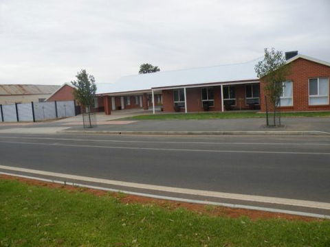 Hillston Motor Inn On High - SA Accommodation 3