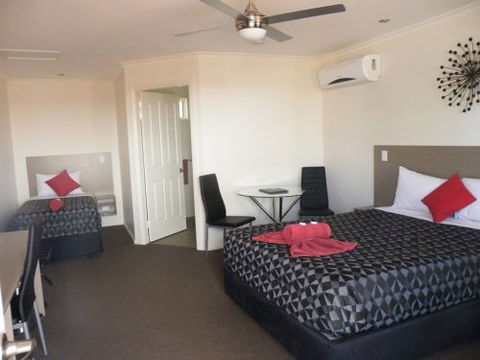 Hillston Motor Inn On High - SA Accommodation 6