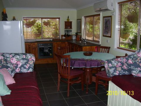 Tara Spa Apartments - SA Accommodation 2