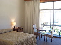 Coonawarra Motor Lodge Motel - SA Accommodation 2