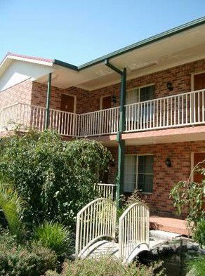 Cardiff NSW SA Accommodation