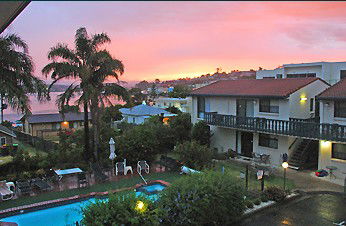 Capri Apartments - SA Accommodation 4