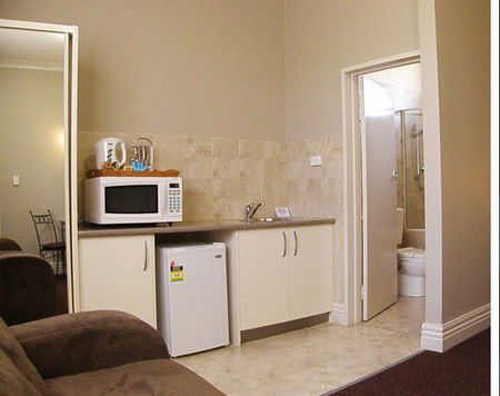 Best Western Silver Haven Motor Inn - SA Accommodation 0