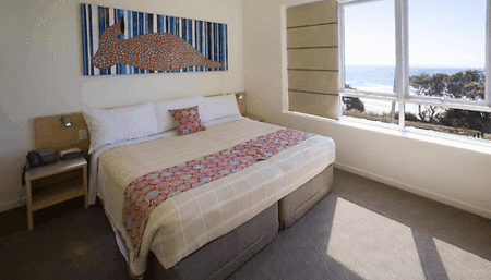Stradbroke Island Beach Hotel - SA Accommodation