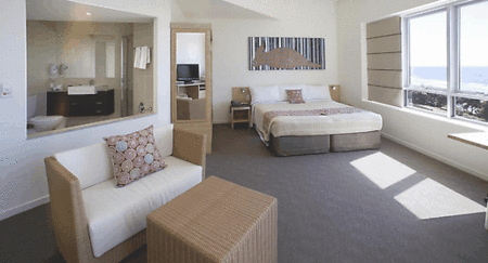 Stradbroke Island Beach Hotel - SA Accommodation 1