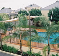 Bridges on Meninya Motel  Apartments - SA Accommodation