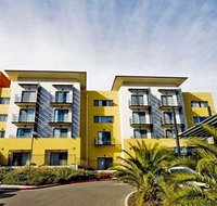 Quality Hotel Woden - SA Accommodation