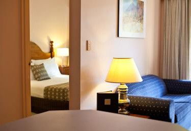 Belmore All Suite Hotel - SA Accommodation 4