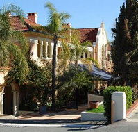 Captain Stirling Hotel - SA Accommodation