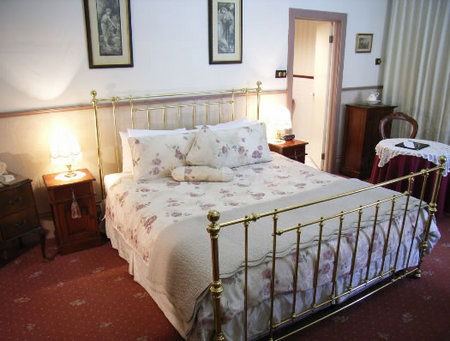 Bed And Breakfast At Stephanie's - SA Accommodation 3