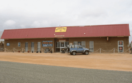 Cocklebiddy WA SA Accommodation