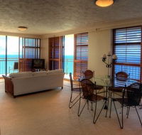 Surfers Aquarius On The Beach - SA Accommodation