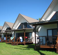 Cardwell Beachcomber Motel  Tourist Park - SA Accommodation