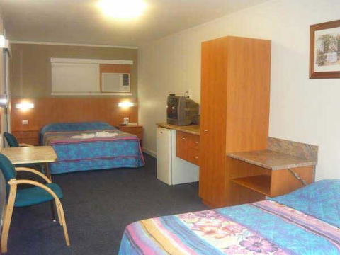 Motel Monaco - SA Accommodation 0