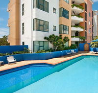 Santorini on Mudjimba - SA Accommodation