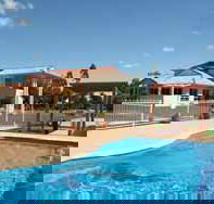 Country Roads Motor Inn - SA Accommodation