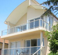 Beach House Sydney - SA Accommodation