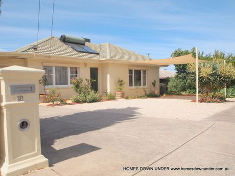 Homes Down Under - SA Accommodation 3