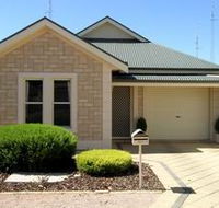 Kadina Luxury Villas - SA Accommodation