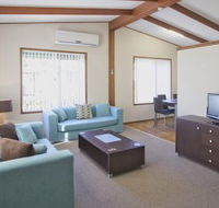Karalta Court Village - SA Accommodation