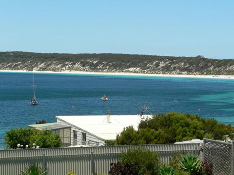Fareview Beach House - SA Accommodation 0