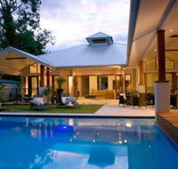 Pearl on Newell Beach - SA Accommodation