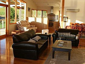 Port Arthur Escapes - Lookout Lodge - SA Accommodation 0