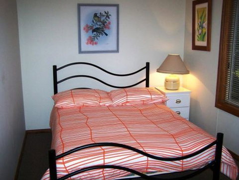 Monaro Cottage - SA Accommodation 6