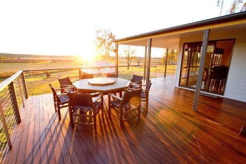 Crowley Vale QLD SA Accommodation