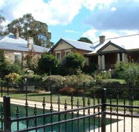 Chapel House - SA Accommodation