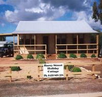 Cowell Barry Street Holiday Cottage - SA Accommodation