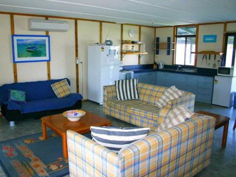 Lancelin Accommodation Service - SA Accommodation 4