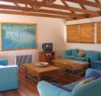 Kent Gardens Holiday House - SA Accommodation