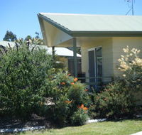 Pepper Tree Cabins - SA Accommodation
