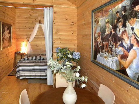 Huon Charm Waterfront Cottages - SA Accommodation 3