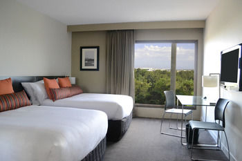 Mercure Sydney International Airport - SA Accommodation 20